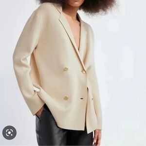 NWT Aritzia Cover Cardigan Light Birch szS